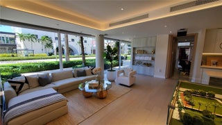 Photo of Listing #A11829862