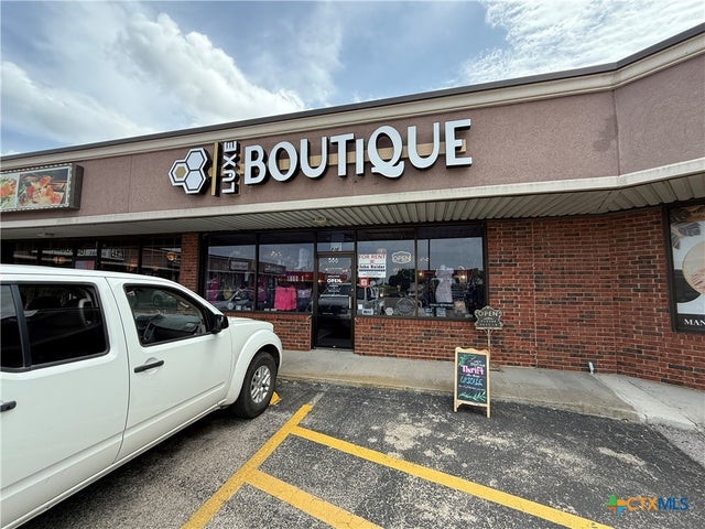 586 E Central Texas Expressway, Harker Heights