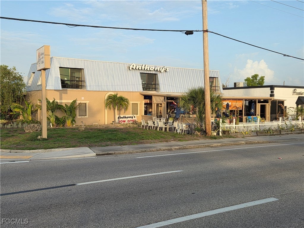 1303 Del Prado Blvd S, CAPE CORAL