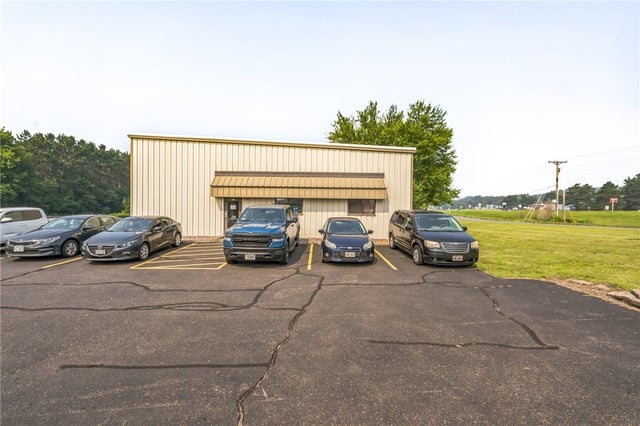 1404 Winchester Way, Altoona