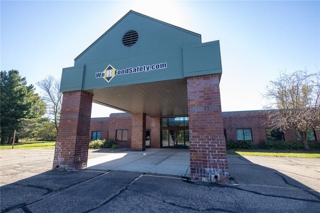 2110 Us Highway 12 W, Menomonie