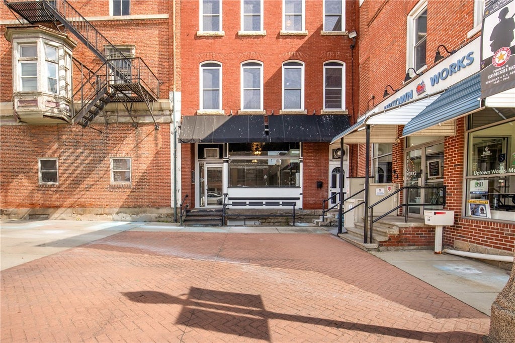 105 Main Street, Somerset Boro