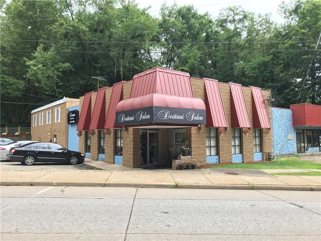 472 Wildwood Avenue, Penn Hills