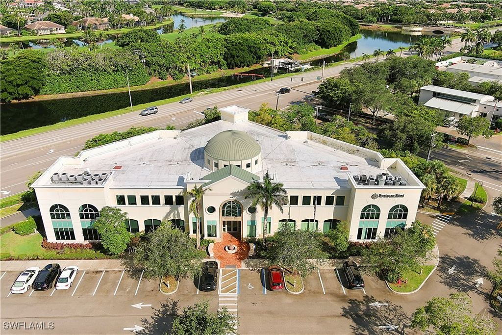 3021 Airport Rd N 103, Naples