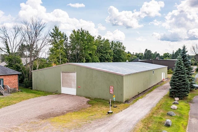 13395 Spruce Street, Cable