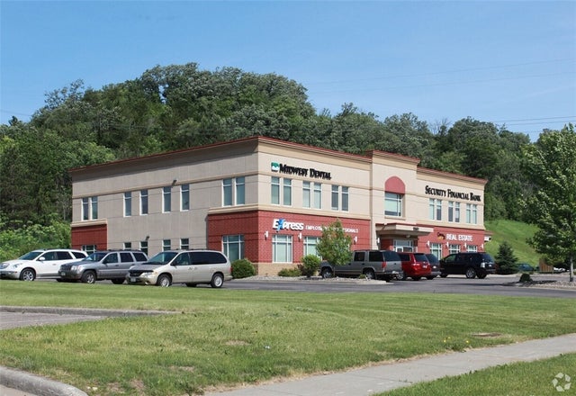 1561 Commerce Court, River Falls