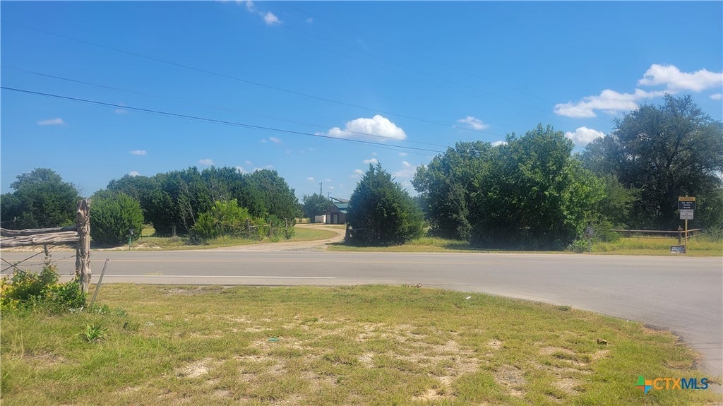 8590 Trimmier Road, Killeen