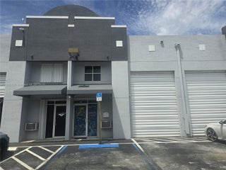 Photo of Listing #A11860826