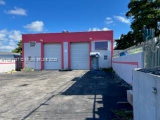 2529 Nw 23rd St, Miami