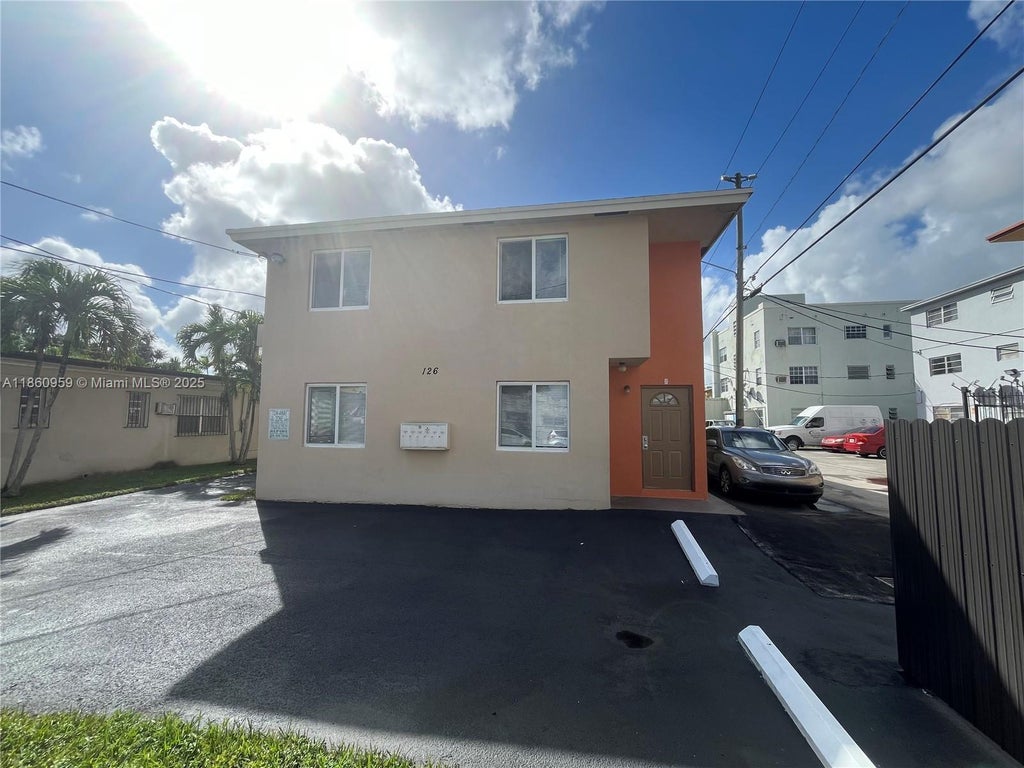 126 Sw 21st Ave, Miami