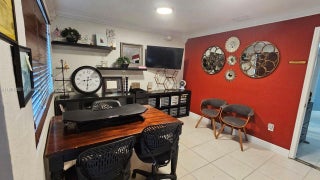 Photo of Listing #A11861892