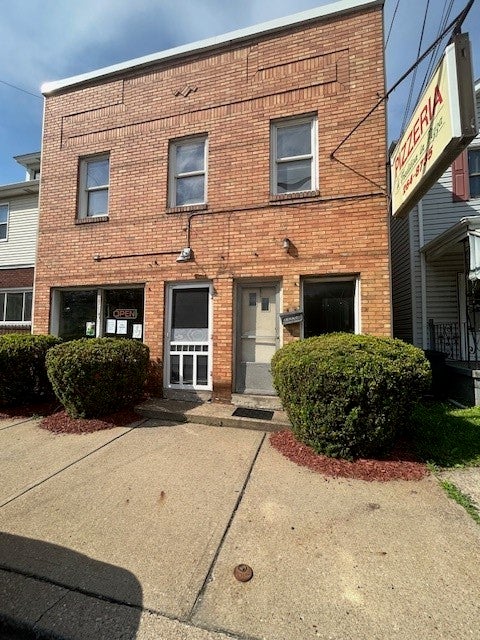 1225 Fourth Avenue, Coraopolis