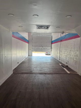 Photo of Listing #A11865830