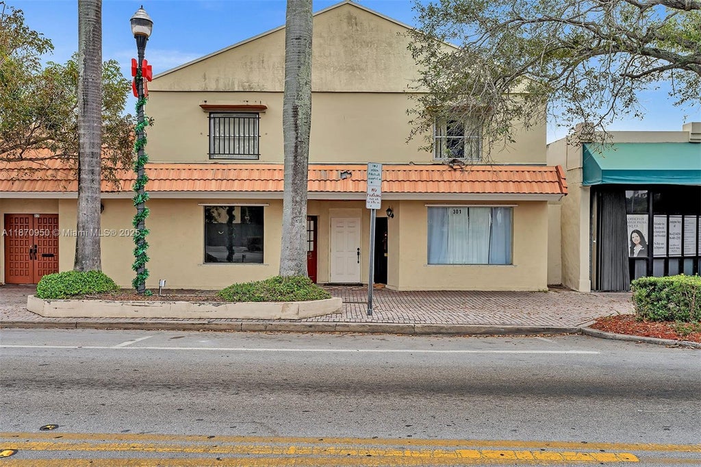 313 N Krome Ave 313-317-319, Homestead