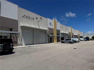 Photo of Listing #A11870357