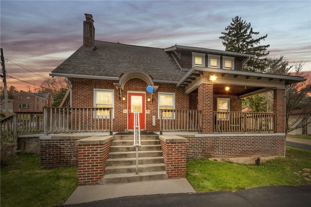 1812 Lincoln Way, White Oak