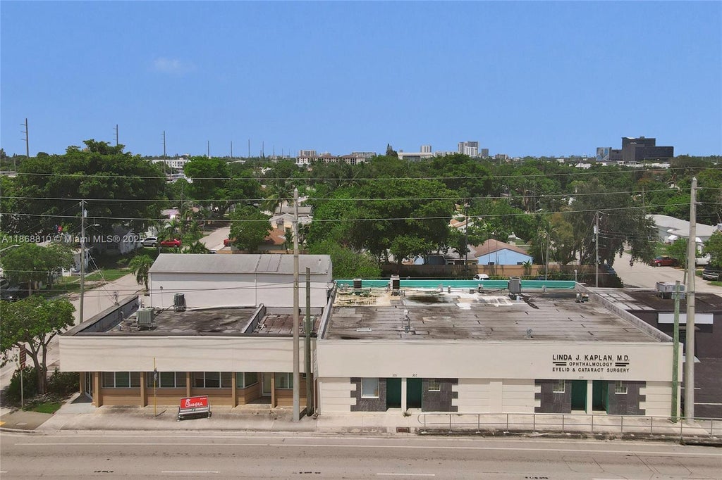 207 E Hallandale Beach Blvd, Hallandale Beach