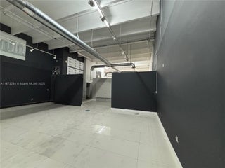 Photo of Listing #A11873284