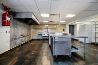 Photo of Listing #A11875350