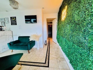 Photo of Listing #A11880438