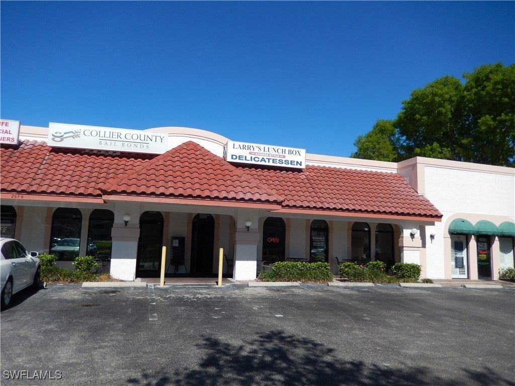 2650 Airport Rd S H, Naples