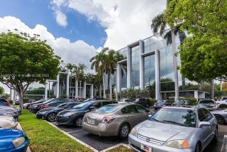 Photo of Listing #A11881001