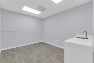 Photo of Listing #A11880756