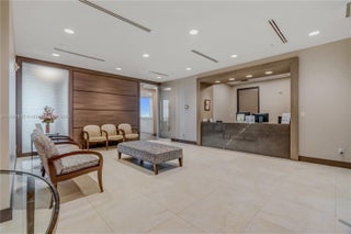 Photo of Listing #A11882925