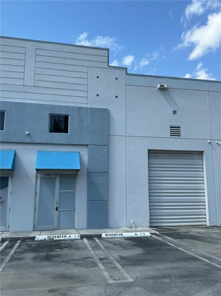 Photo of Listing #A11884343