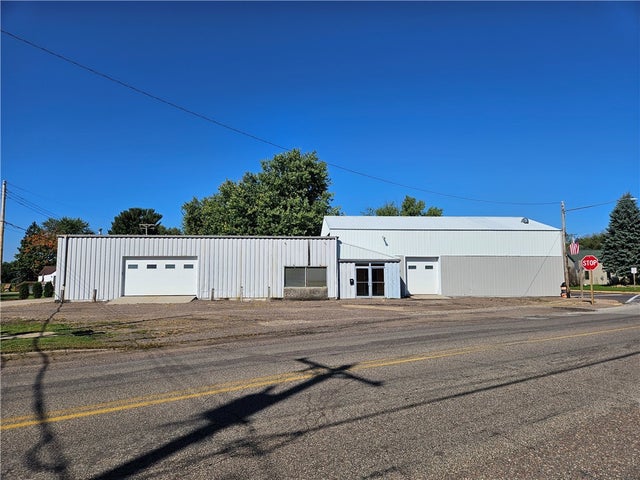 100 S Holly Avenue, Elk Mound