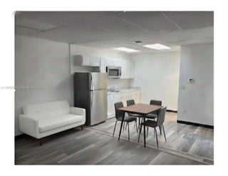 Photo of Listing #A11886940