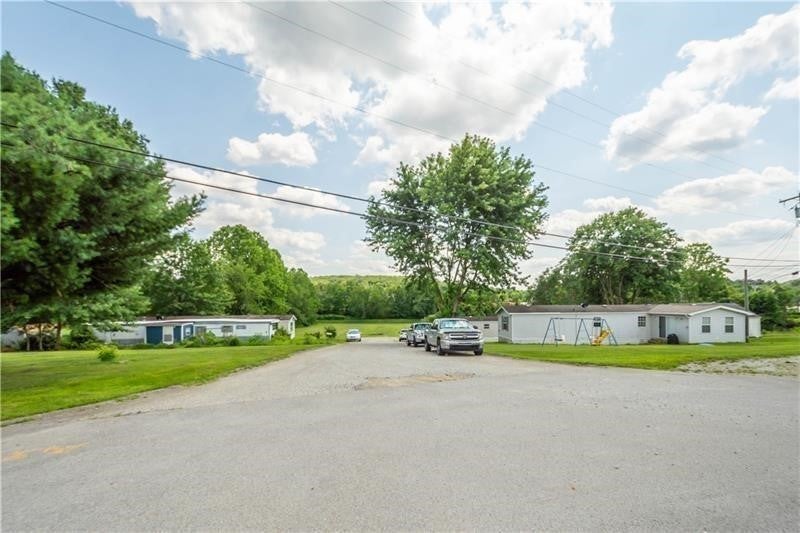 103 Suburban Court, New Stanton