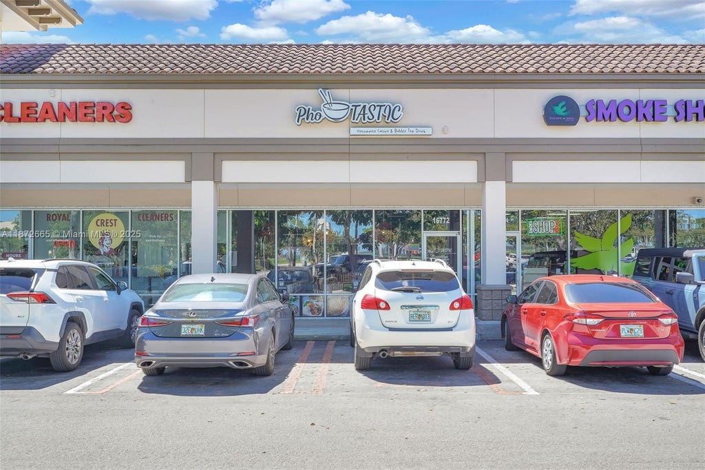 16772 Sw 88 St, Miami