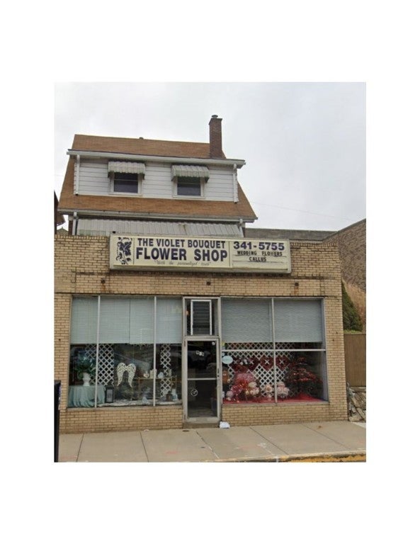 931 Brookline Boulevard, Brookline