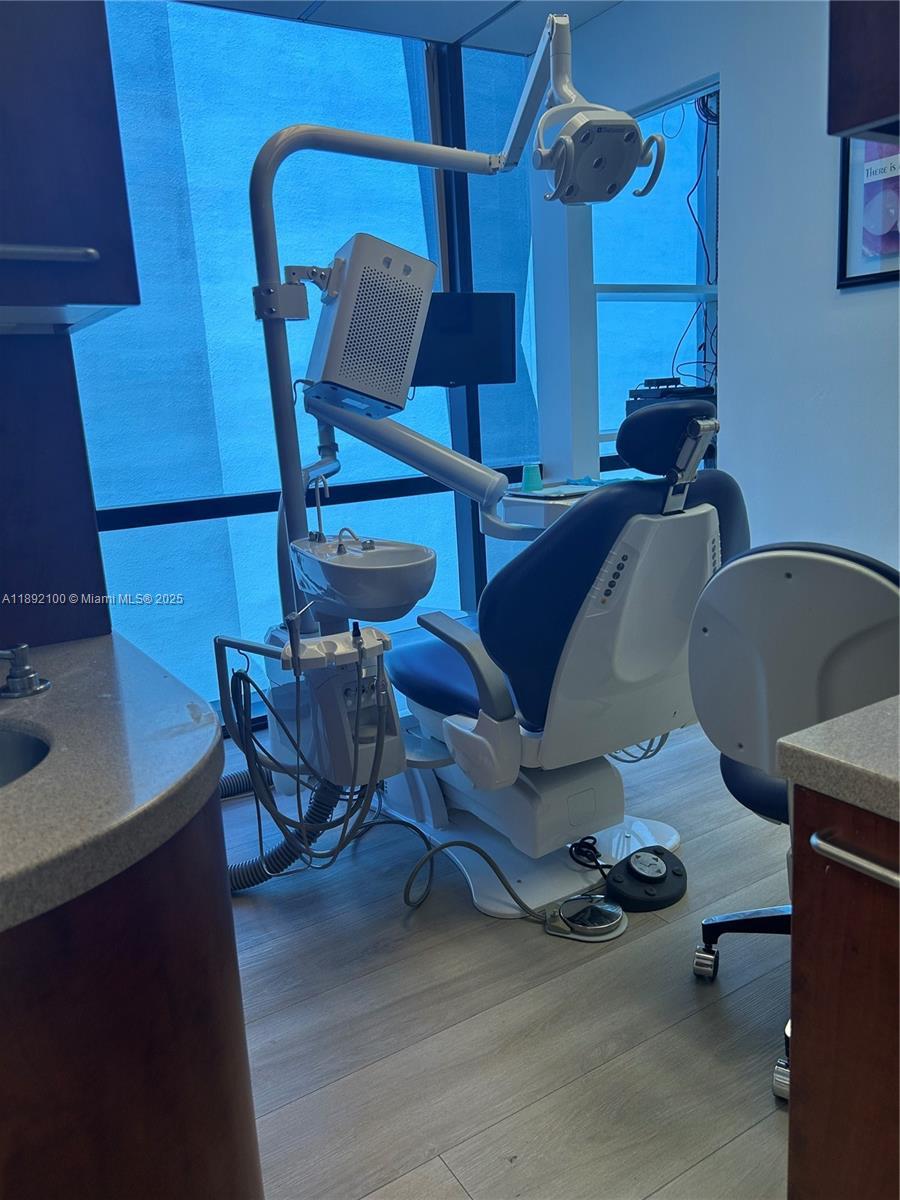 782 Nw 42nd Ave, Miami