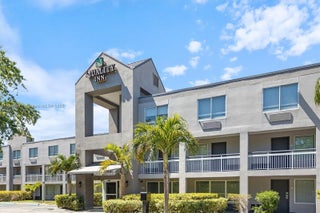 Photo of Listing #A11885561