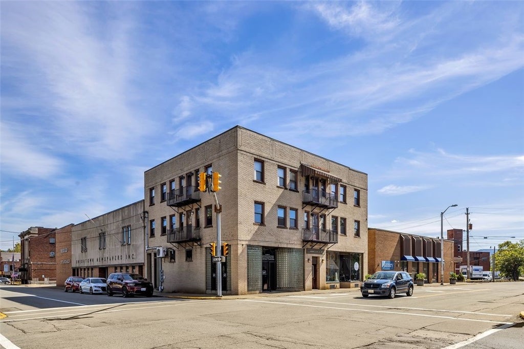 35 Beeson Boulevard, Uniontown