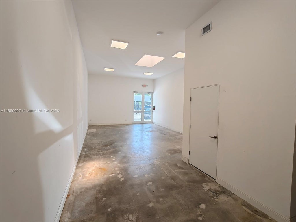 5900 Nw 2nd Ave Suite 3, Miami