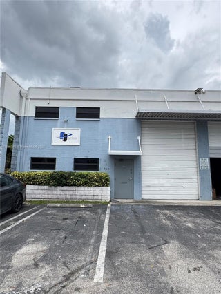 Photo of Listing #A11896886