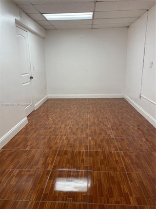 Photo of Listing #A11898645