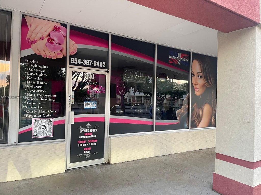627 S State Road 7, Hollywood