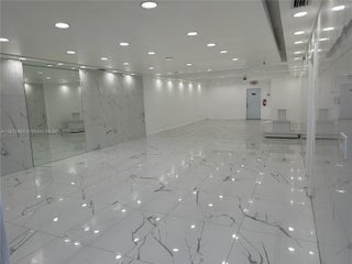 Photo of Listing #A11902904