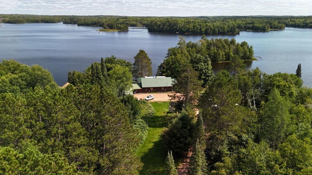 11140 Oxbow Rd, Presque Isle