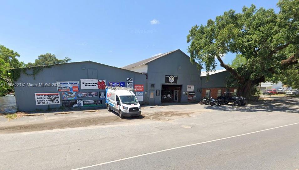 113 Massachusetts Ave, Other