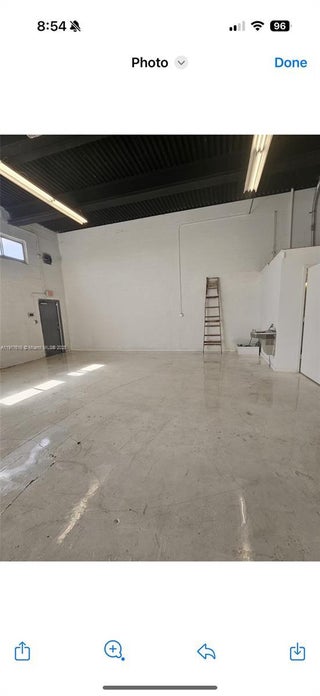 Photo of Listing #A11917616