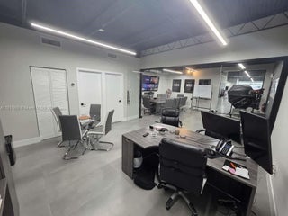 Photo of Listing #A11917909