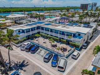 Photo of Listing #A11921178