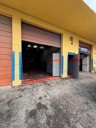 Photo of Listing #A11927445