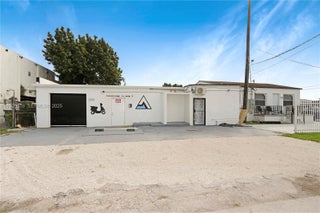 Photo of Listing #A11929218