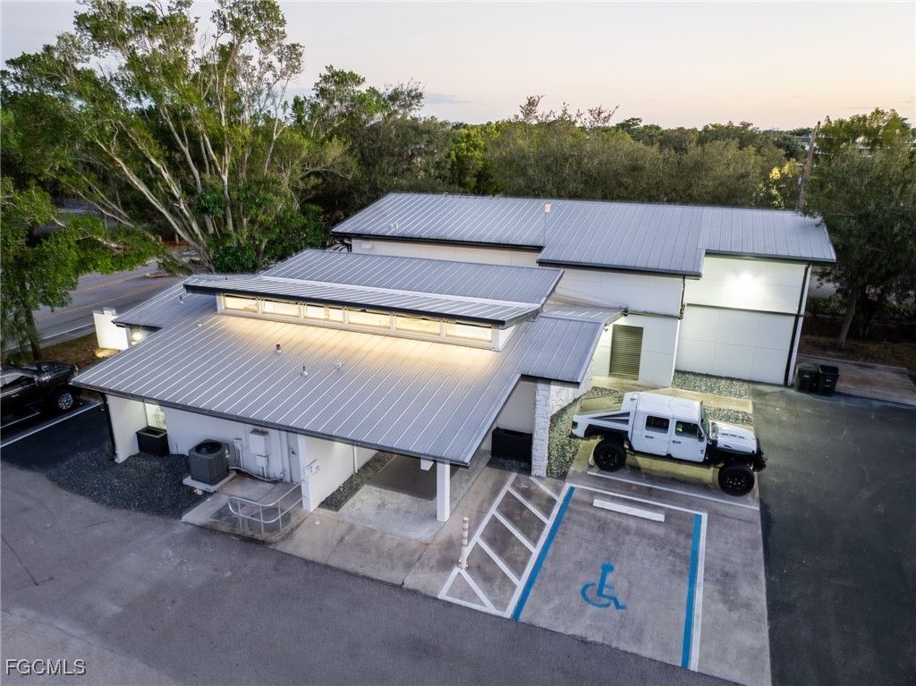 3616 Broadway Pass, Fort Myers